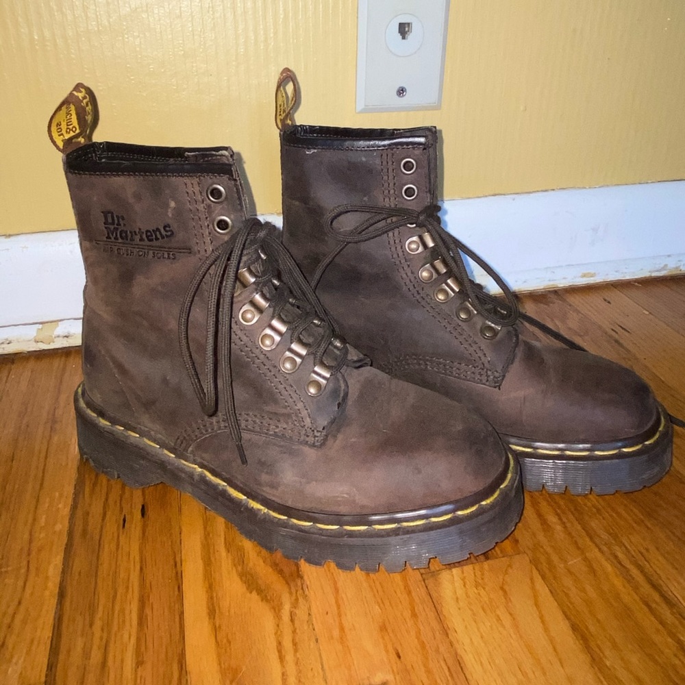 Dr. Marten vintage brown boots UK5 US7